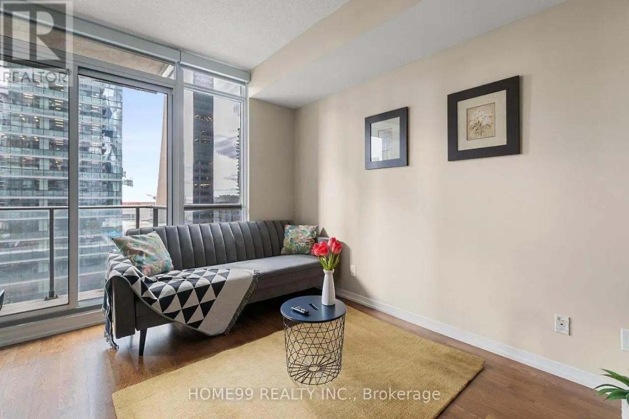 Gorgeous Condo In Downtown Near Cn Tower 0*, Toronto