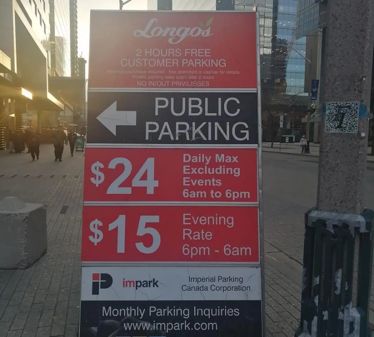 Gorgeous Condo In Downtown Near Cn Tower Toronto